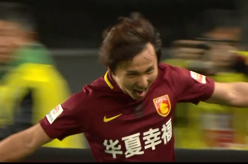 他还笑称，自己这次拍戏，面对武打冠军蒋璐霞，完全;放下男人的尊严